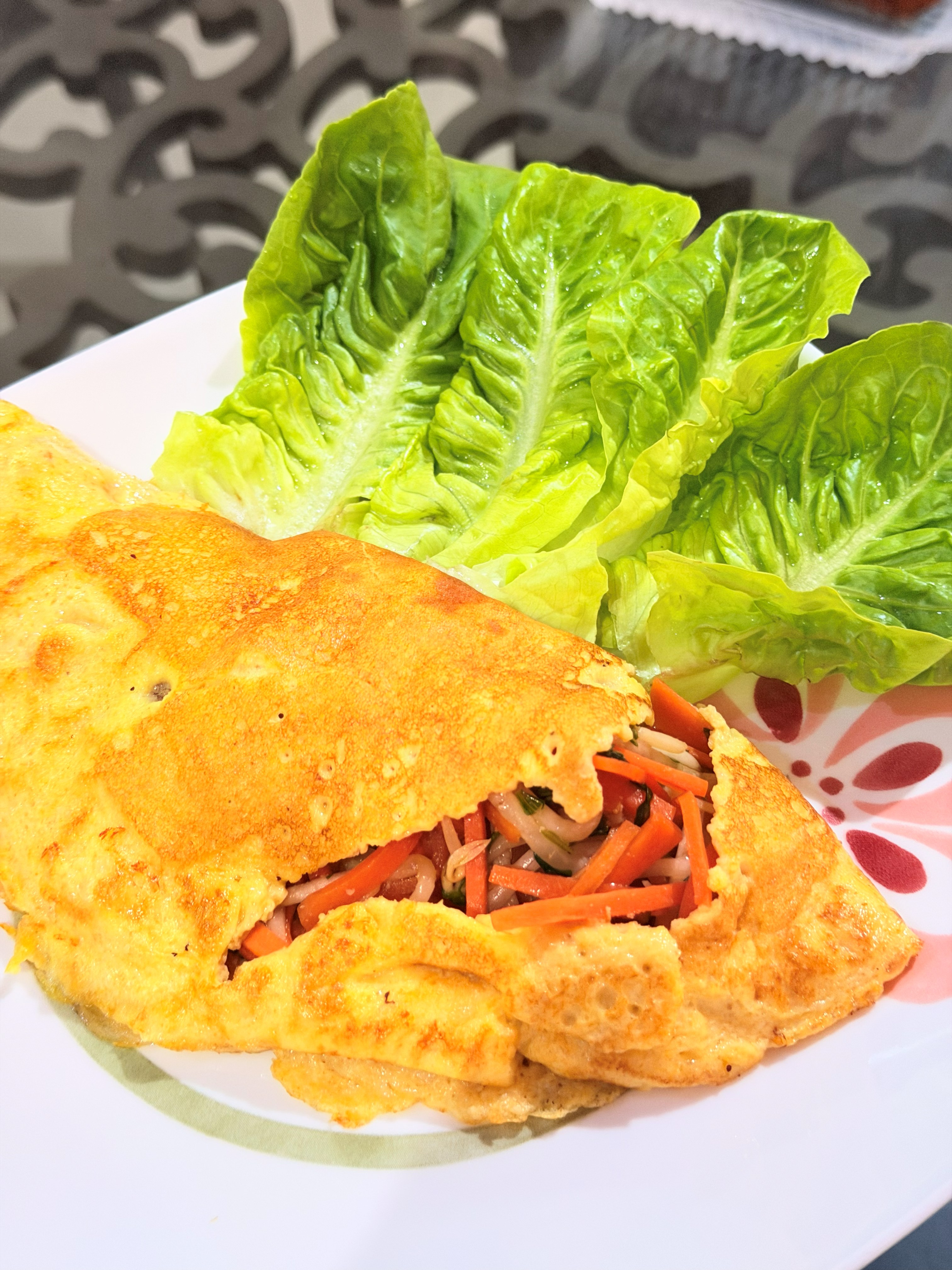 Omelette and greens